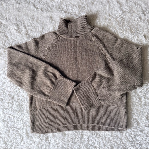 Quince Sweaters - Quince 100% Merino Wool Cropped Mock Neck Sweater in Malted Toffee
